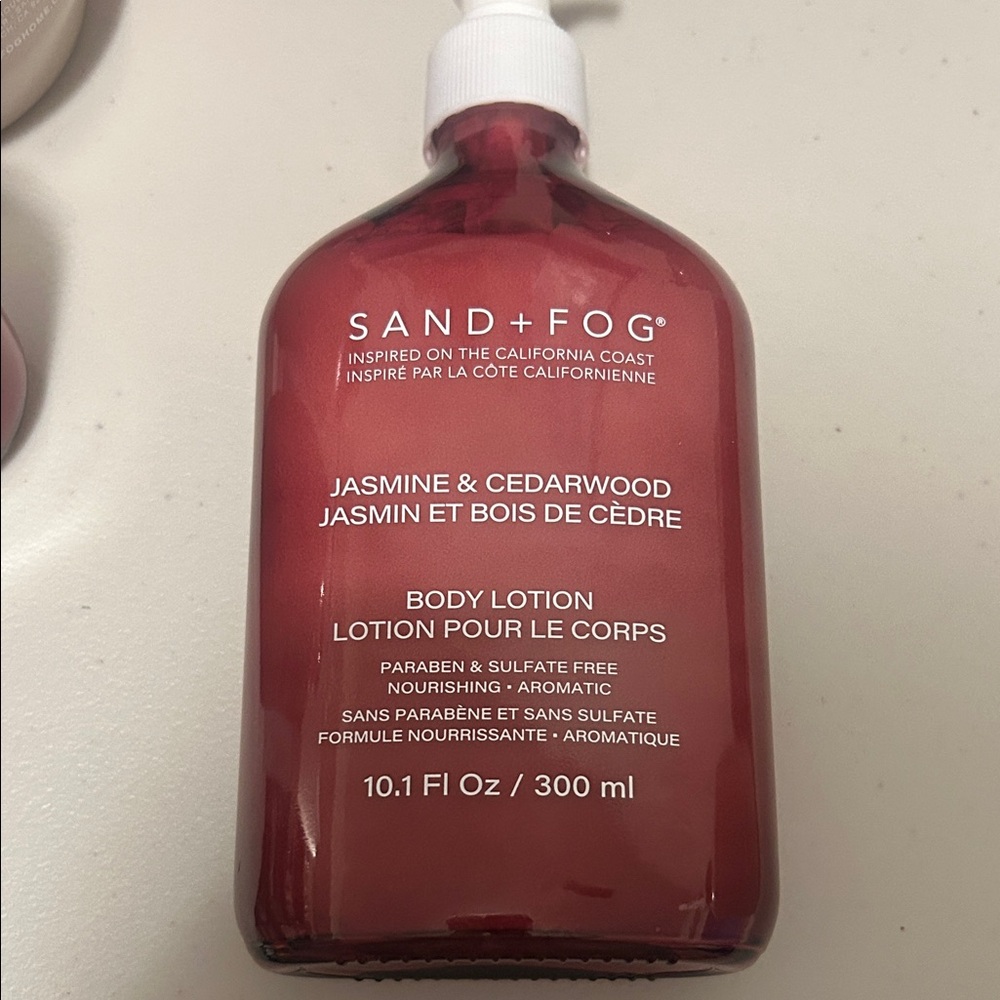 Sand&fog Jasmine Cedarwood body lotion 300mm